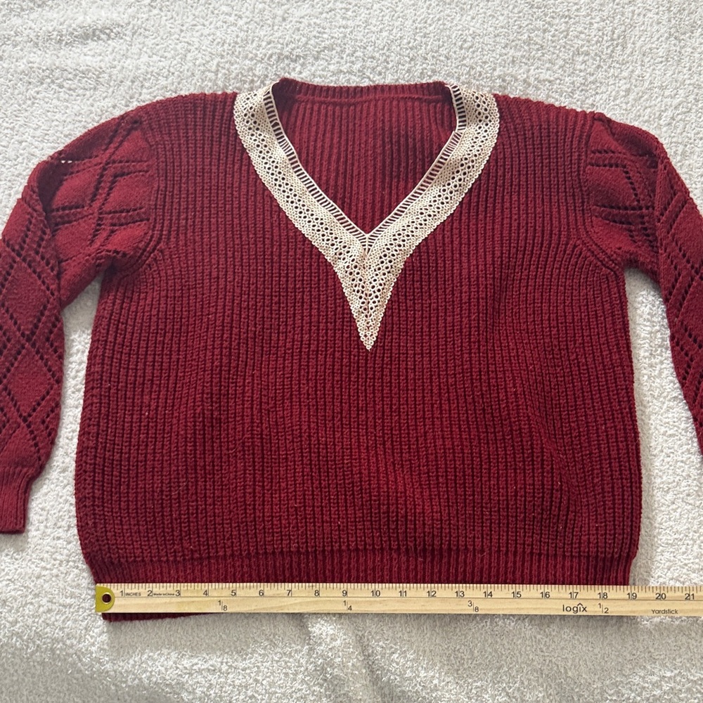 V-Neck Burgundy Knit Sweater with Contrast Trim Sz S - Picture 5 of 7